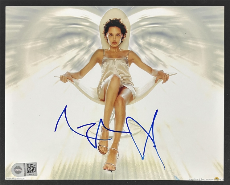 Angelina Jolie Signed 8" x 10" Photograph (SWAU Holo)