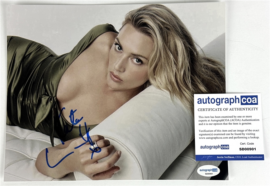 Kate Winslet Signed 8" x 10" Color Photo (ACOA)