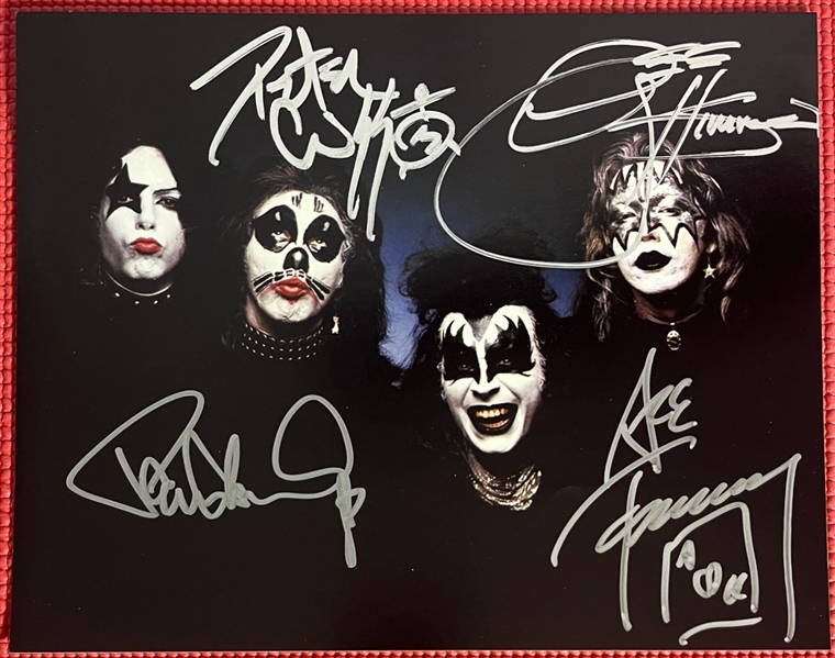 KISS: Group Signed 8" x 10" Photo (Epperson/REAL LOA)