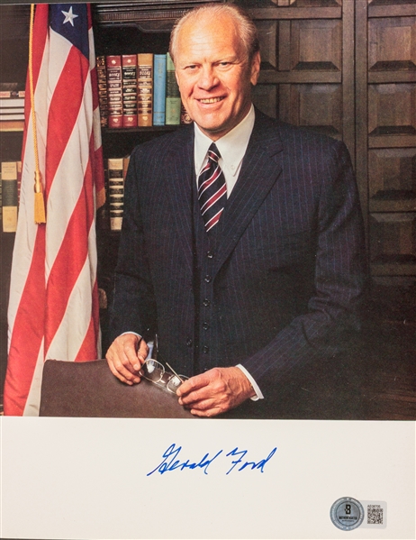 Gerald Ford Signed 8" x 10" Photo (Beckett/BAS LOA)
