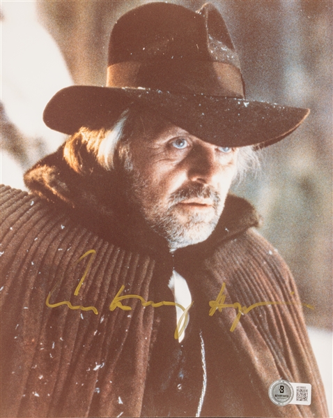 Anthony Hopkins Signed 8" x 10" Bram Stokers Dracula Photo (Beckett/BAS LOA)