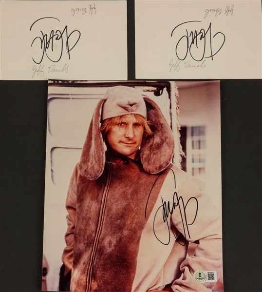 Jeff Daniels Lot of 3 Signed Items (Beckett/BAS)