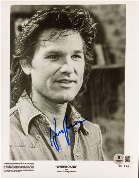 Kurt Russell Signed 8" x 10" "Overboard" Promo Photo (Beckett/BAS)