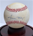Willie Mays IN-PERSON Signed Official N.L. Baseball (Third Party Guaranteed)