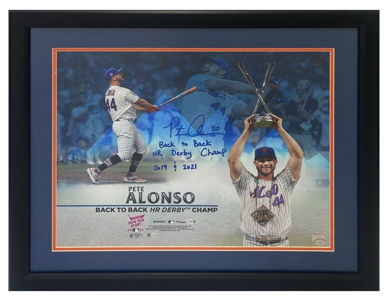 Pete Alonso Signed 16" x 20" Mets "B2B HR Champ" Photo in Framed Display (Fanatics)