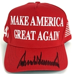 Donald Trump Signed Make America Great Again MAGA Hat (JSA LOA)