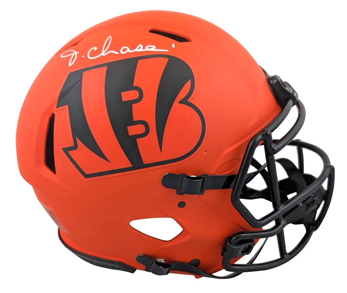 JaMarr Chase Signed Bengals Full Size Speed Rave PROLINE Game Model Helmet (Beckett/BAS Witnessed)